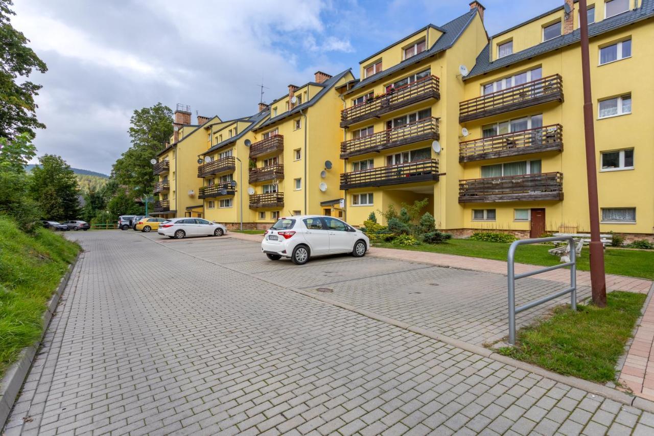 Apart-Invest Apartament Paryski Szklarska Poręba Esterno foto